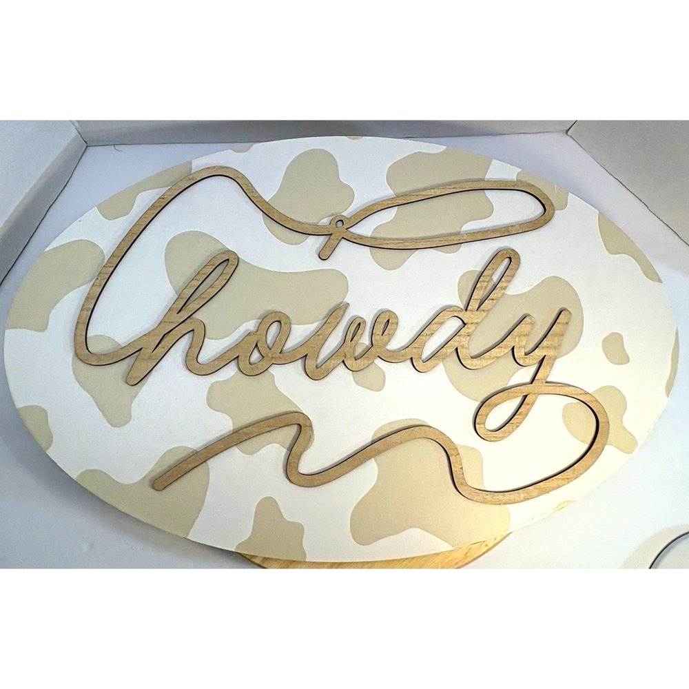 Hobby Lobby Oval Cow Print Howdy Wood Wall Sign 3D Wall Mounted 13.98 x 22.05 in